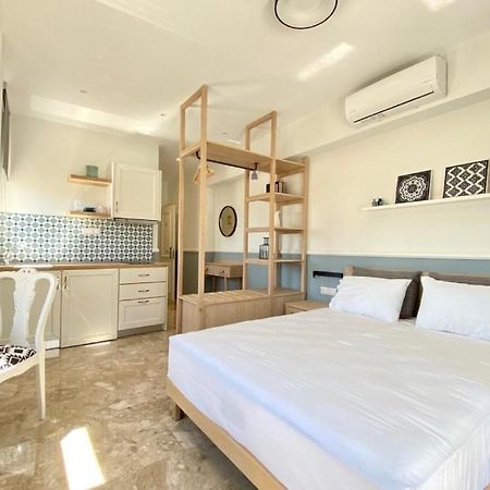 Mageiras Boutique Hotel アフィトス エクステリア 写真