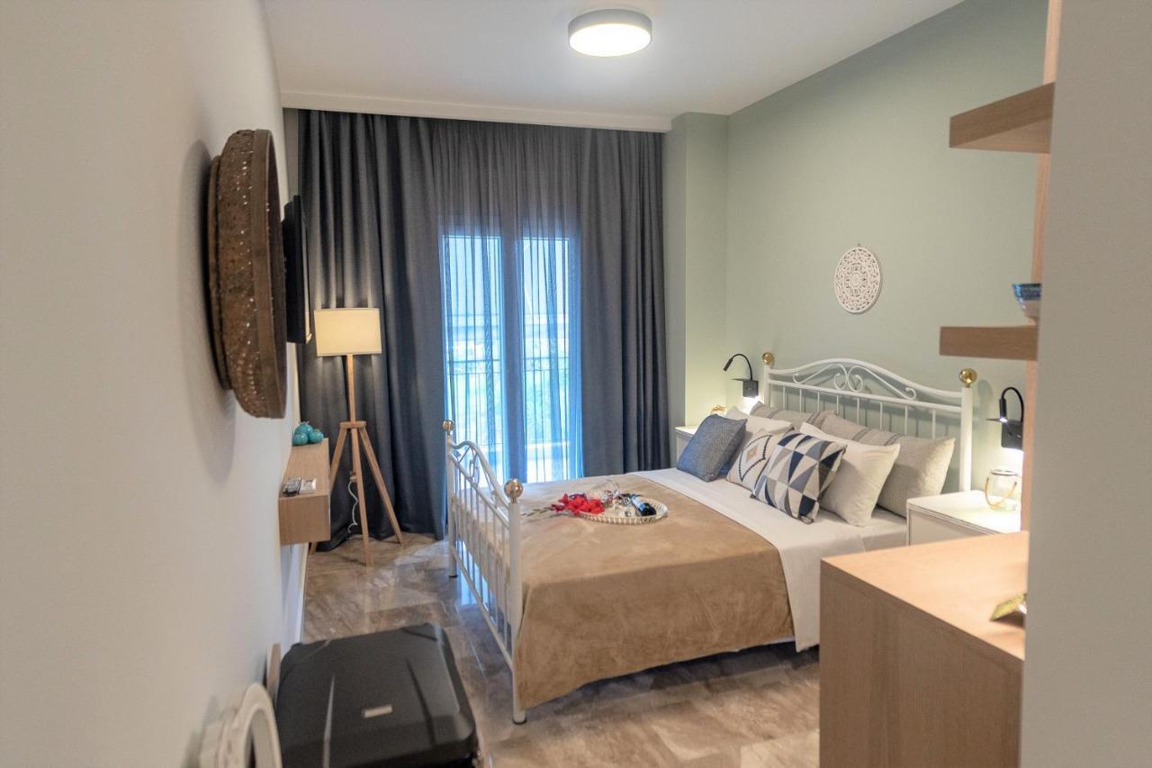 Mageiras Boutique Hotel アフィトス エクステリア 写真