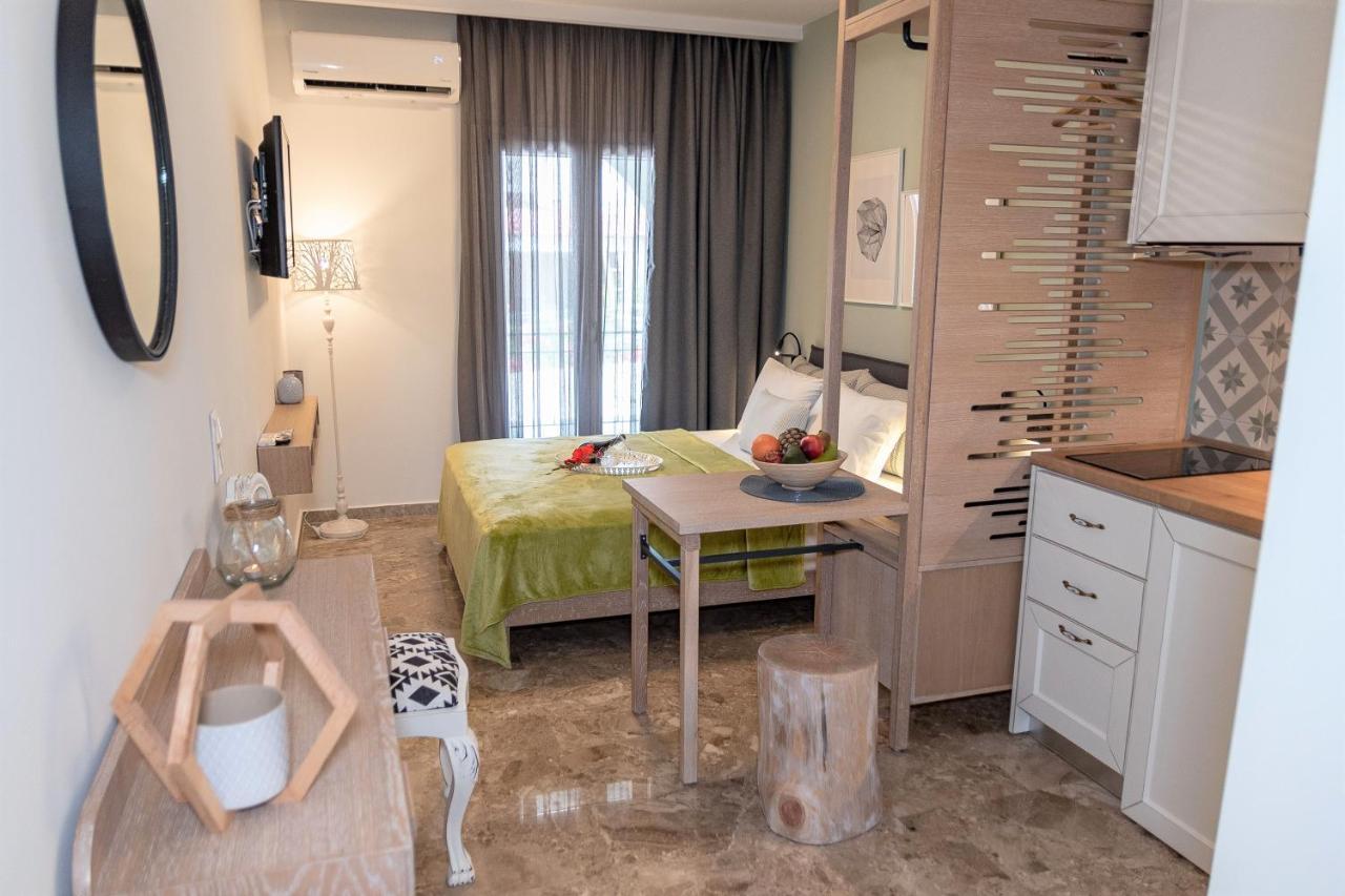 Mageiras Boutique Hotel アフィトス エクステリア 写真