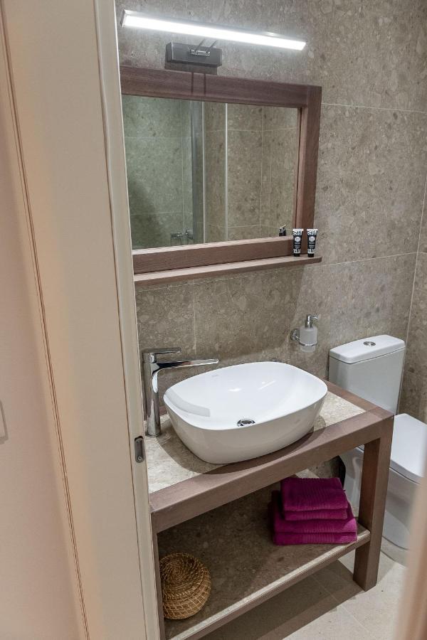 Mageiras Boutique Hotel アフィトス エクステリア 写真