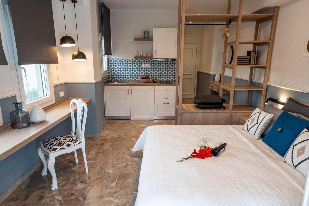 Mageiras Boutique Hotel アフィトス エクステリア 写真