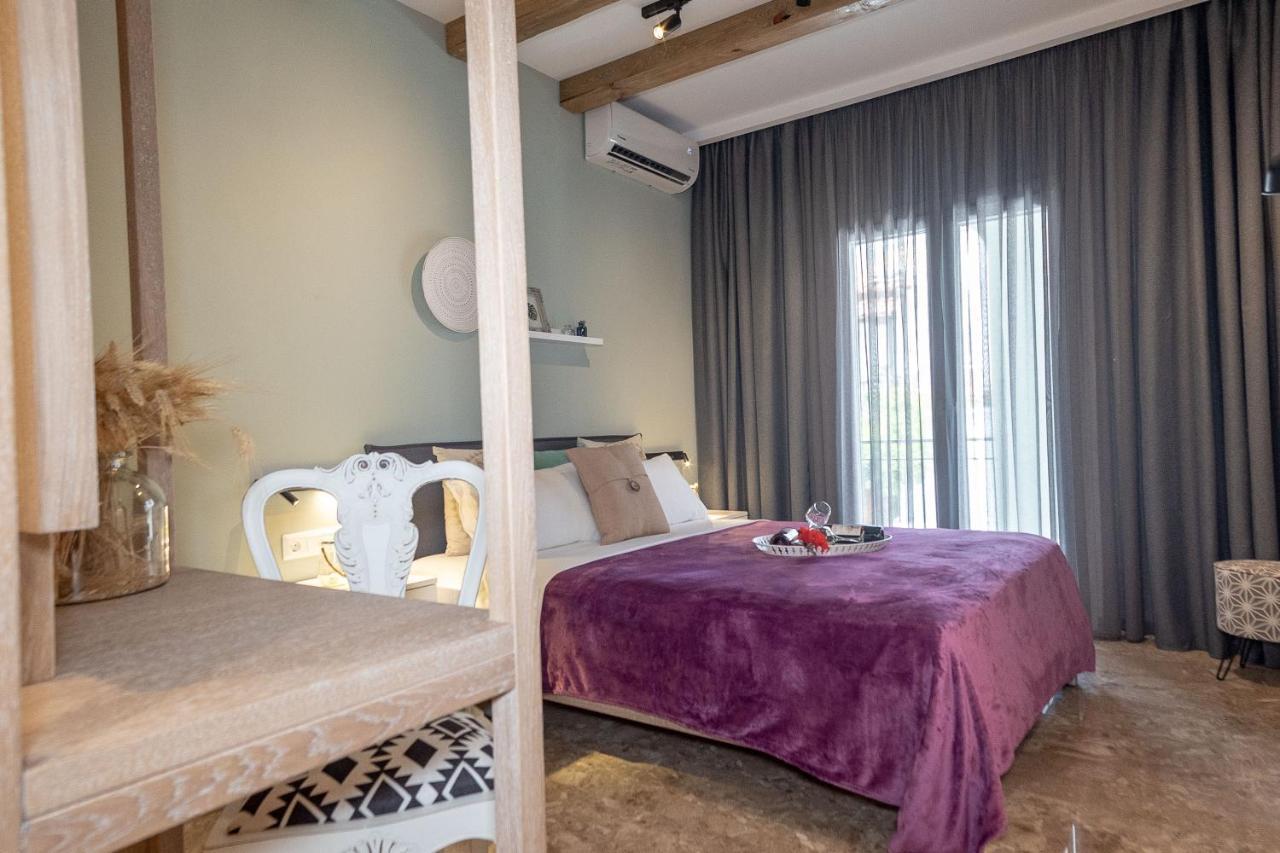 Mageiras Boutique Hotel アフィトス エクステリア 写真