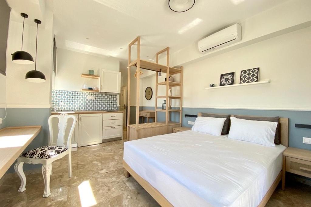 Mageiras Boutique Hotel アフィトス エクステリア 写真