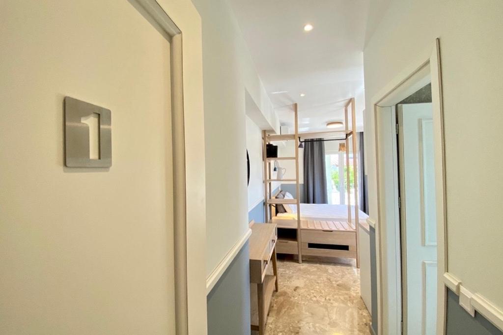 Mageiras Boutique Hotel アフィトス エクステリア 写真