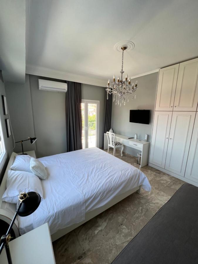 Mageiras Boutique Hotel アフィトス エクステリア 写真