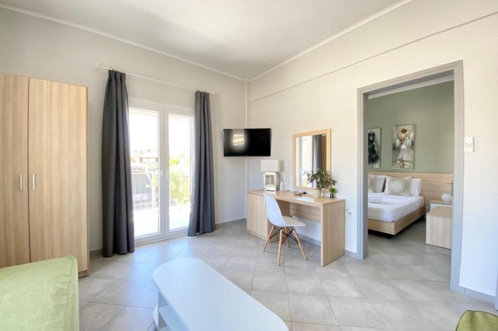 Mageiras Boutique Hotel アフィトス エクステリア 写真